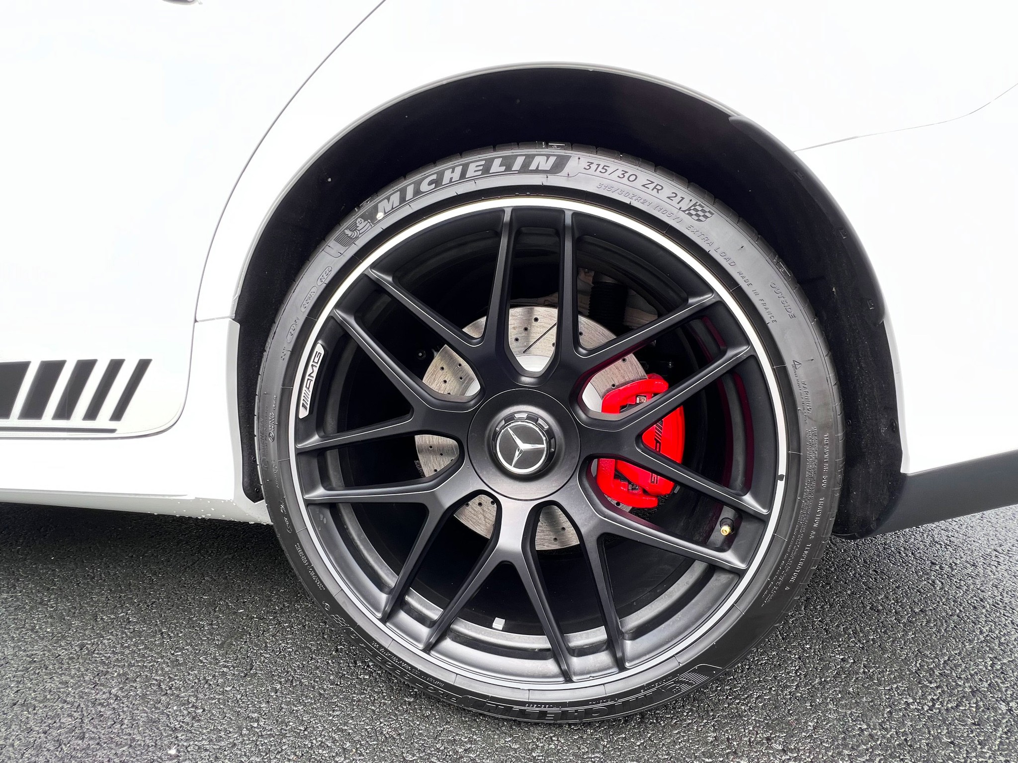 DỊCH VỤ ĐỘ LAZTPMS: Tyre Pressure Monitoring System - Hệ thống giám sát áp suất lốpANG Ô TÔ VÀ BẢO DƯỠNG MÂM XE BẰNG MÁY TIỆN CNC HIỆN ĐẠI NHẤT