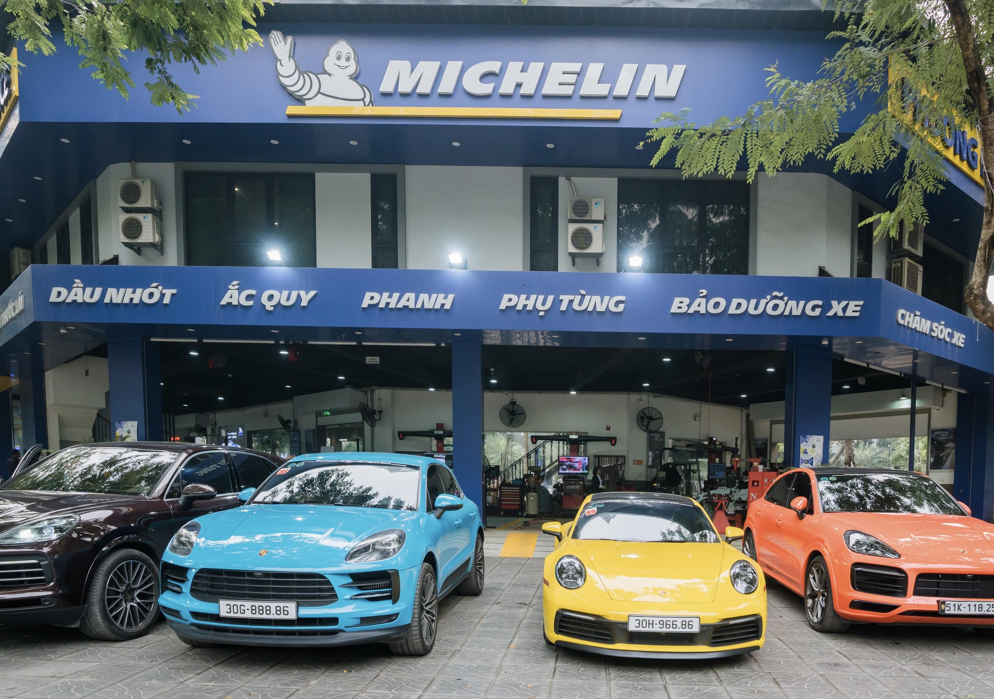 MICHELIN CAR SERVICE - 1 ĐIỂM DỪNG CHĂM SÓC TOÀN DIỆN CHO XE CỦA BẠN
